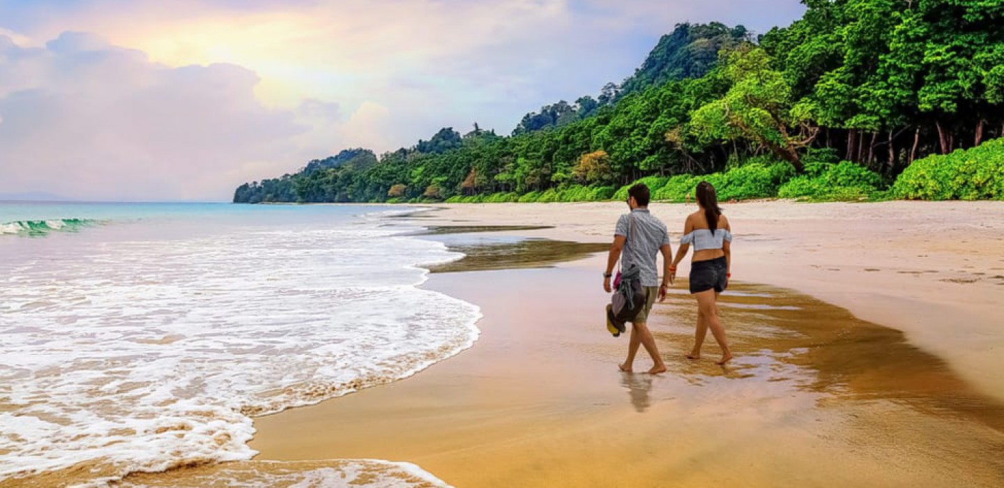 Classic Andaman beach and island tour