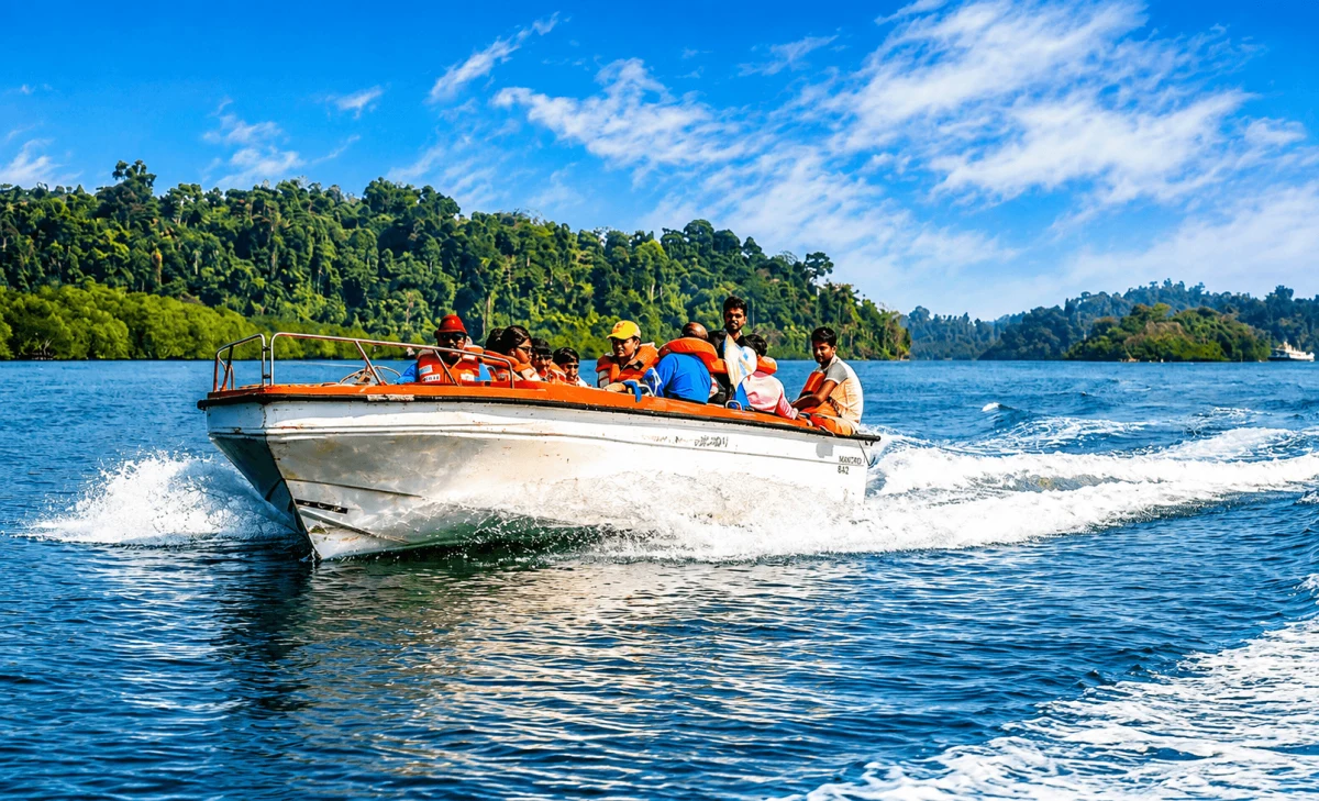 Speed boat to Ross and Smith Island, Andaman